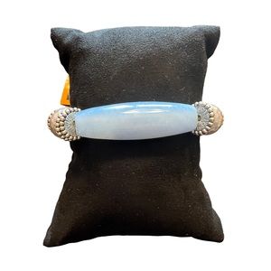 Agate barrel with mother of pearl accents on 12mm white jade